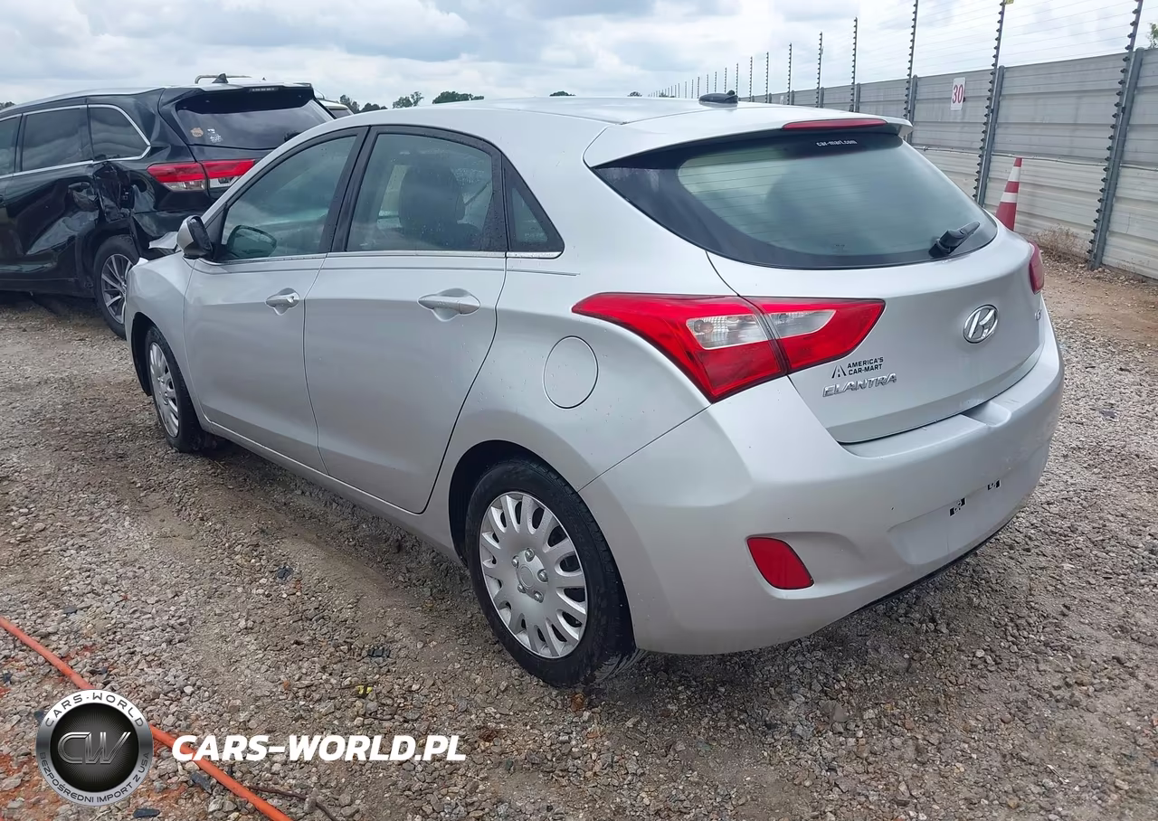 2016 Hyundai Elantra Gt VIN:KMHD35LH3GU305045 - 3