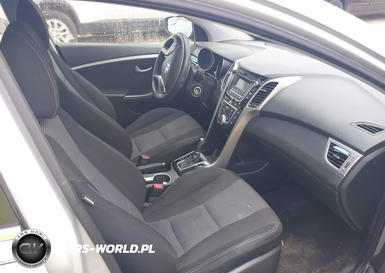 2016 Hyundai Elantra Gt VIN:KMHD35LH3GU305045 - 5