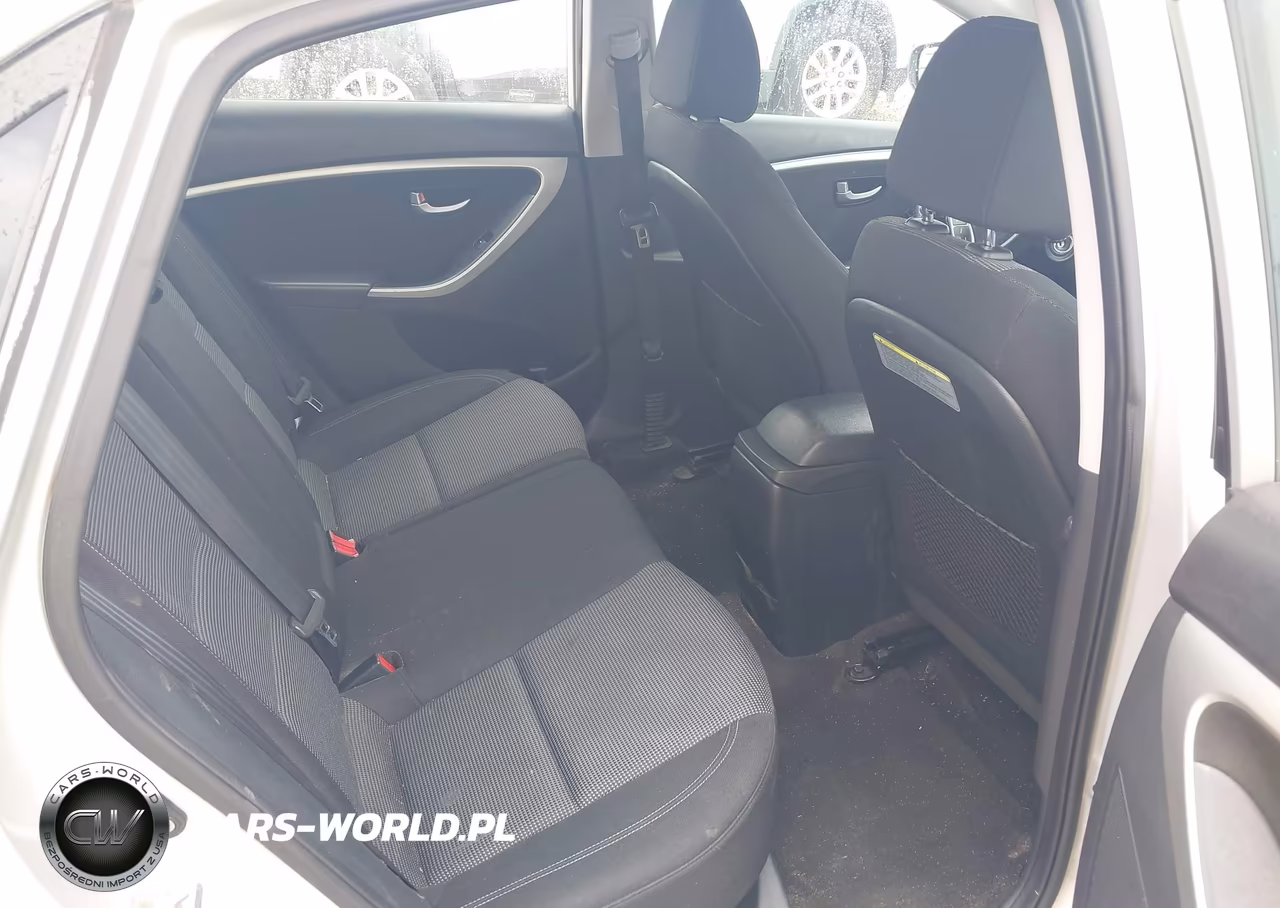 2016 Hyundai Elantra Gt VIN:KMHD35LH3GU305045 - 8