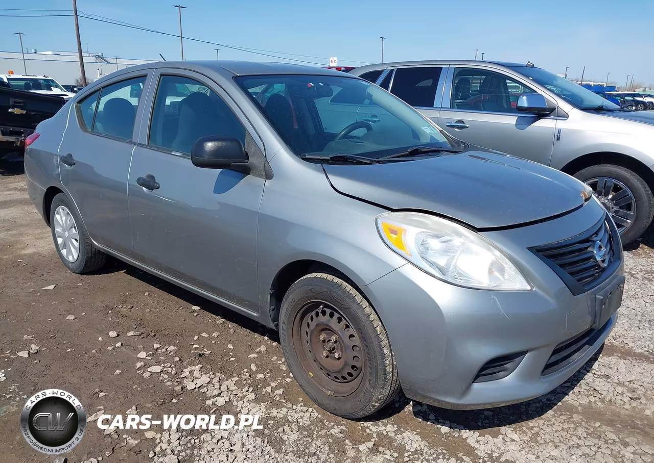 2014 Nissan Versa 1.6 S