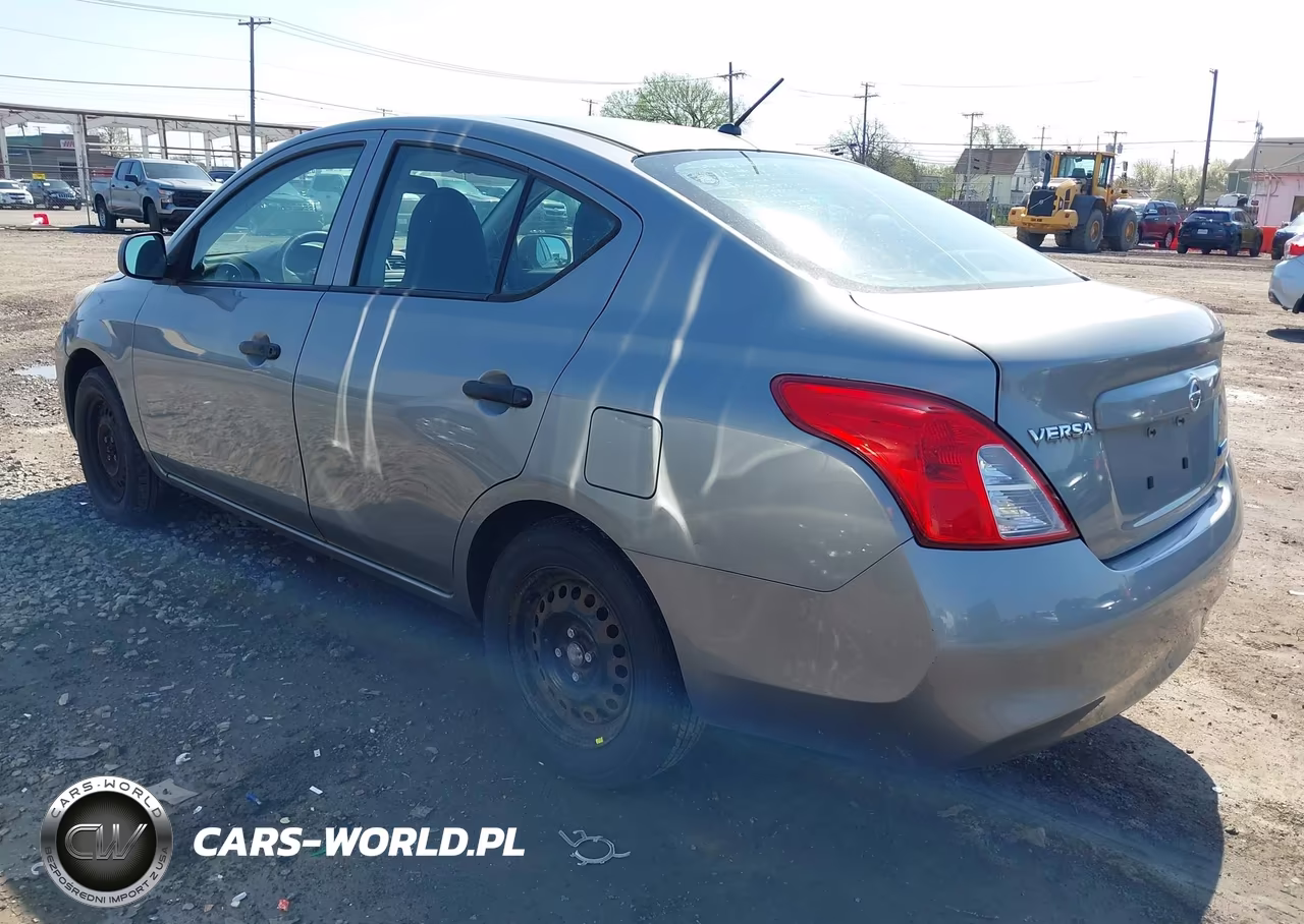 2014 Nissan Versa 1.6 S VIN:3N1CN7AP4EL840685 - 3
