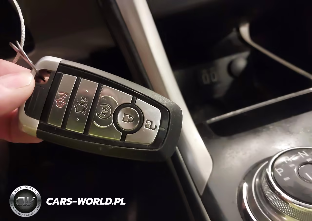 2019 Ford Fusion Hybrid Sel VIN:3FA6P0MU0KR259082 - 11