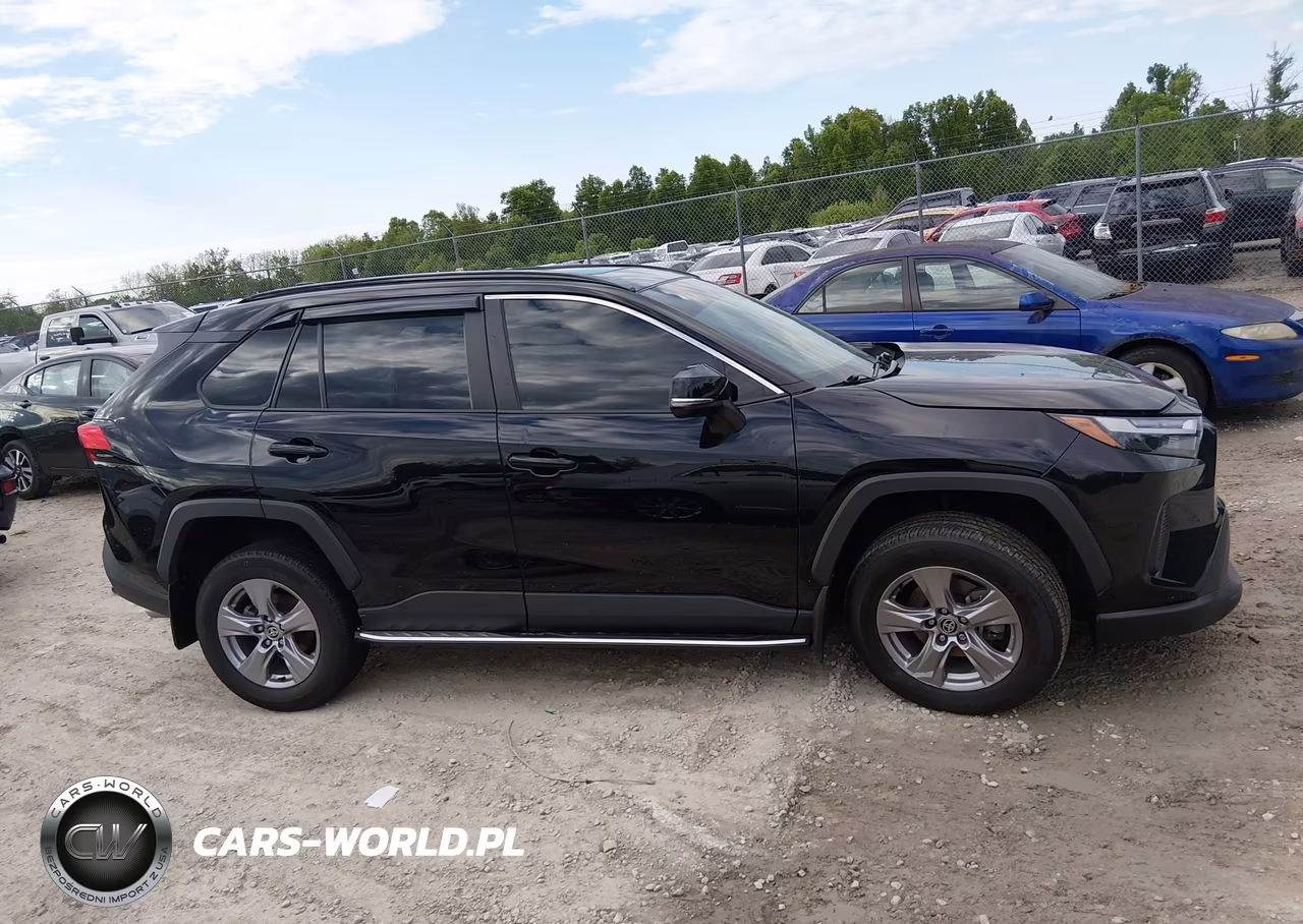 2024 Toyota Rav4 Xle VIN:2T3P1RFV8RC404600 - 14