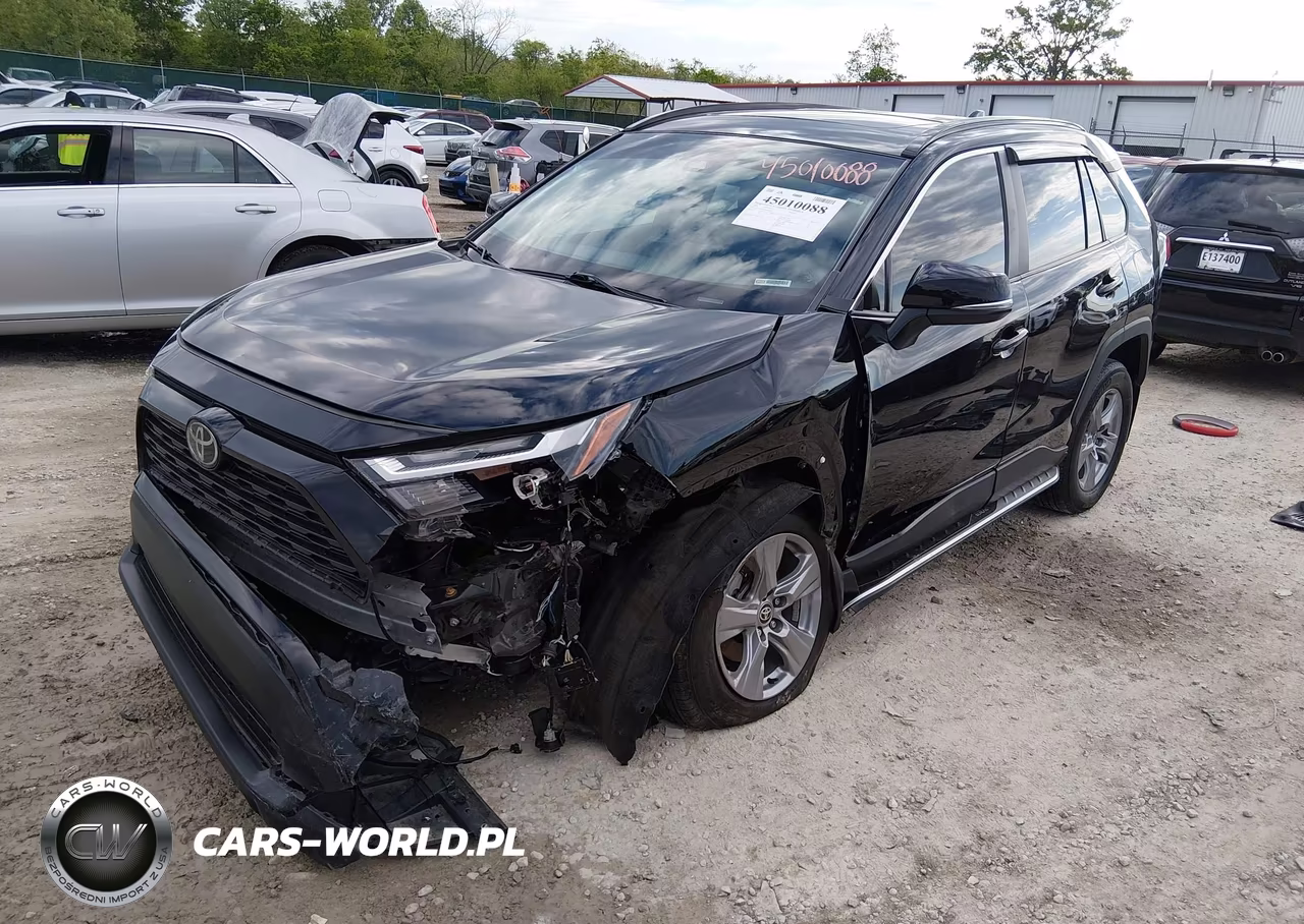 2024 Toyota Rav4 Xle VIN:2T3P1RFV8RC404600 - 2