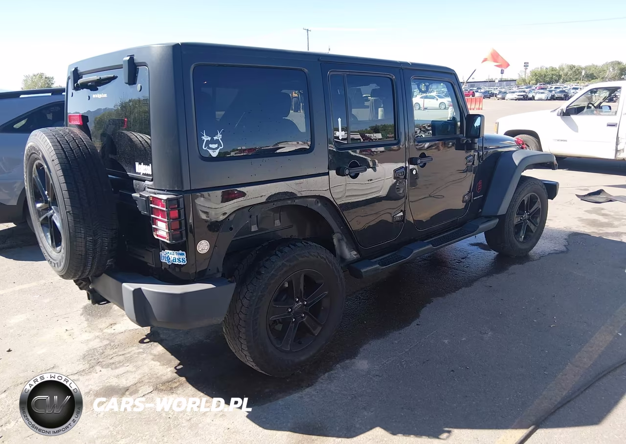 2014 Jeep Wrangler Unlimited Sport VIN:1C4BJWDG9EL211896 - 4