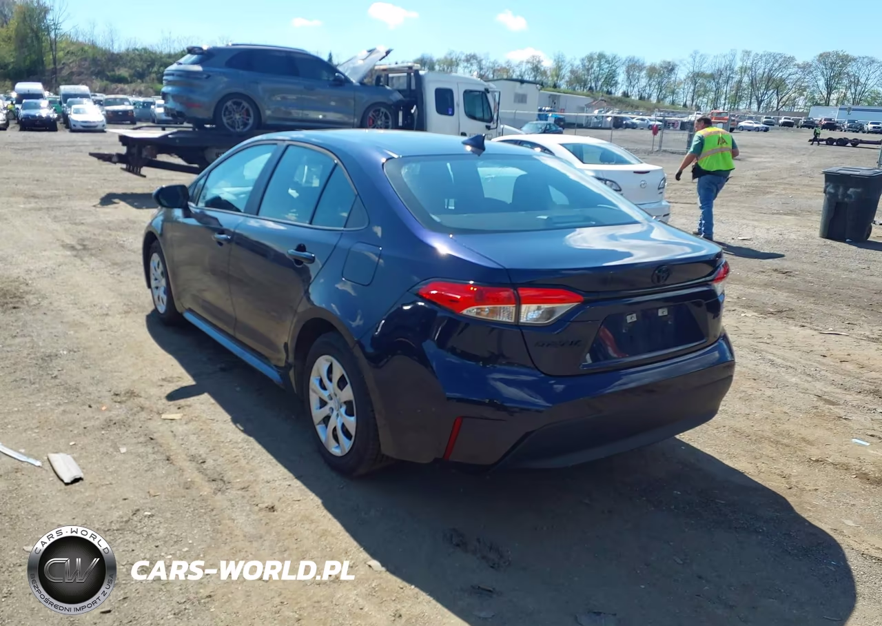 2026 Toyota Corolla Le VIN:5YFB4MDE0TP386116 - 3