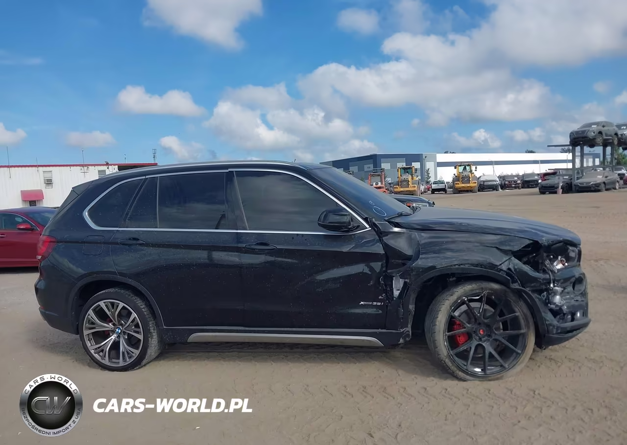 2018 BMW X5 xDrive35I VIN:5UXKR0C52J0X92447 - 14