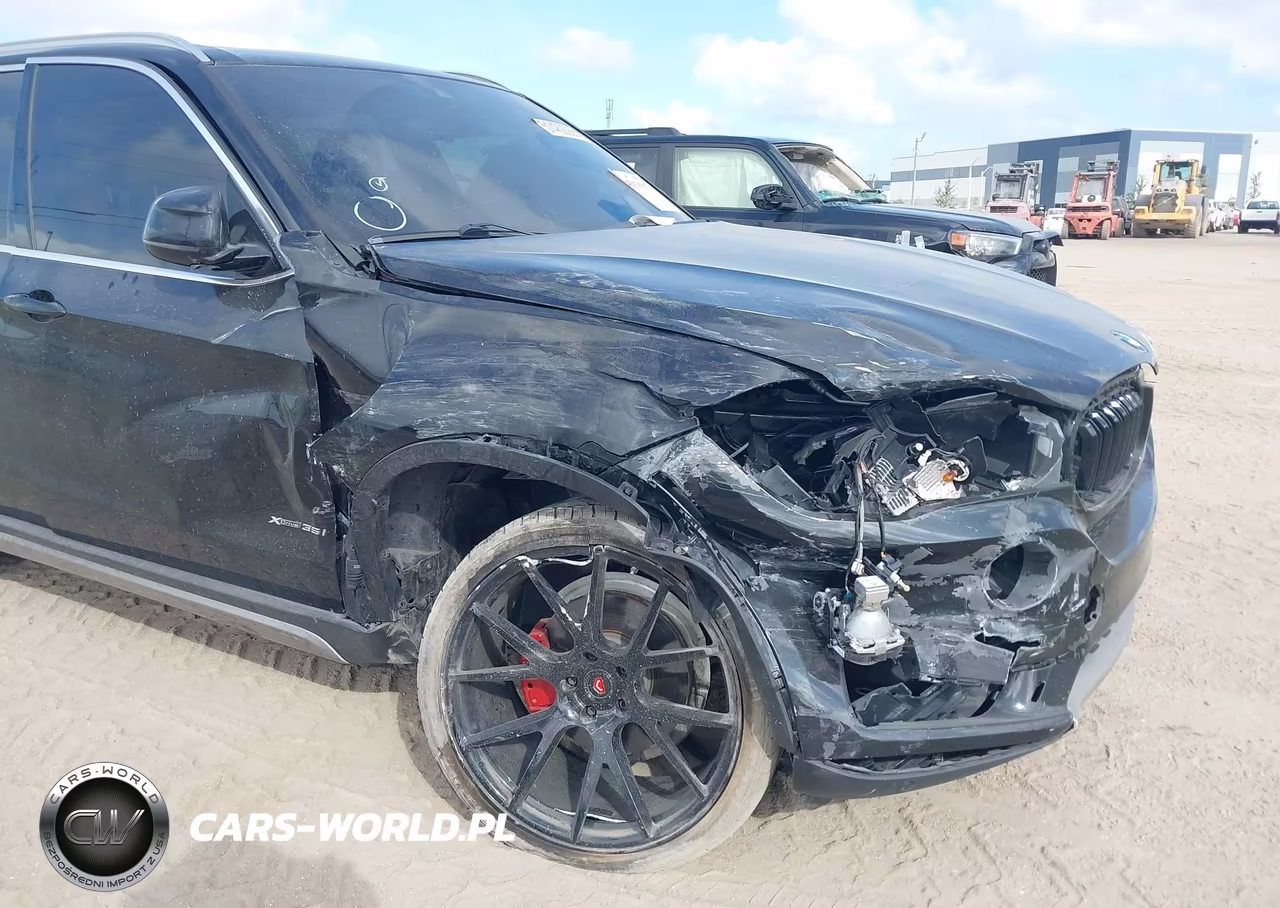 2018 BMW X5 xDrive35I VIN:5UXKR0C52J0X92447 - 6