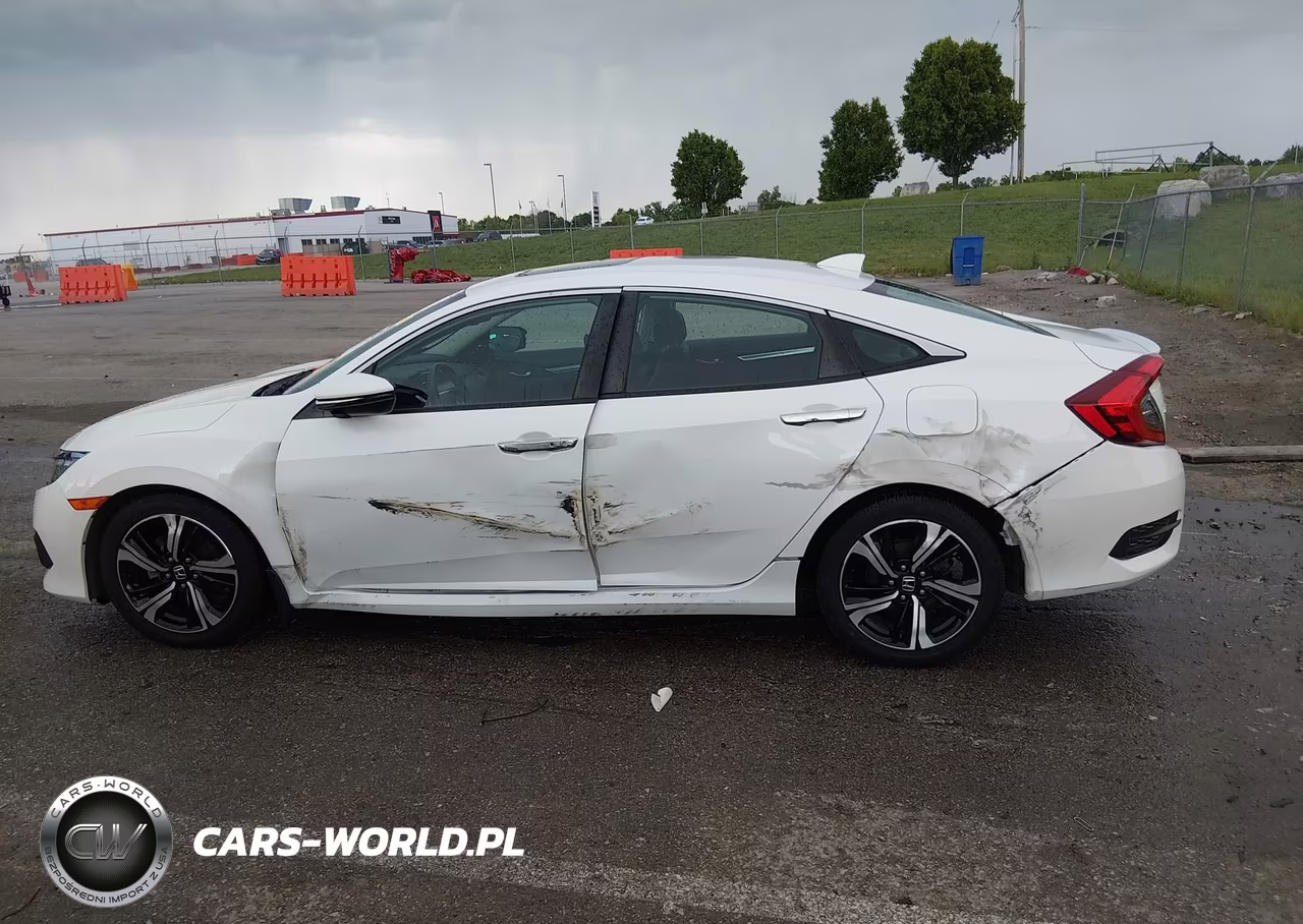 2016 Honda Civic Touring VIN:19XFC1F92GE017249 - 6