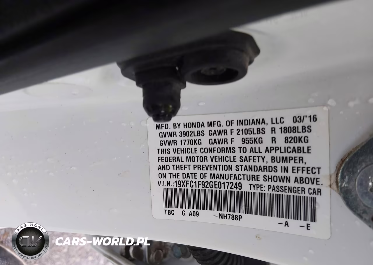 2016 Honda Civic Touring VIN:19XFC1F92GE017249 - 9