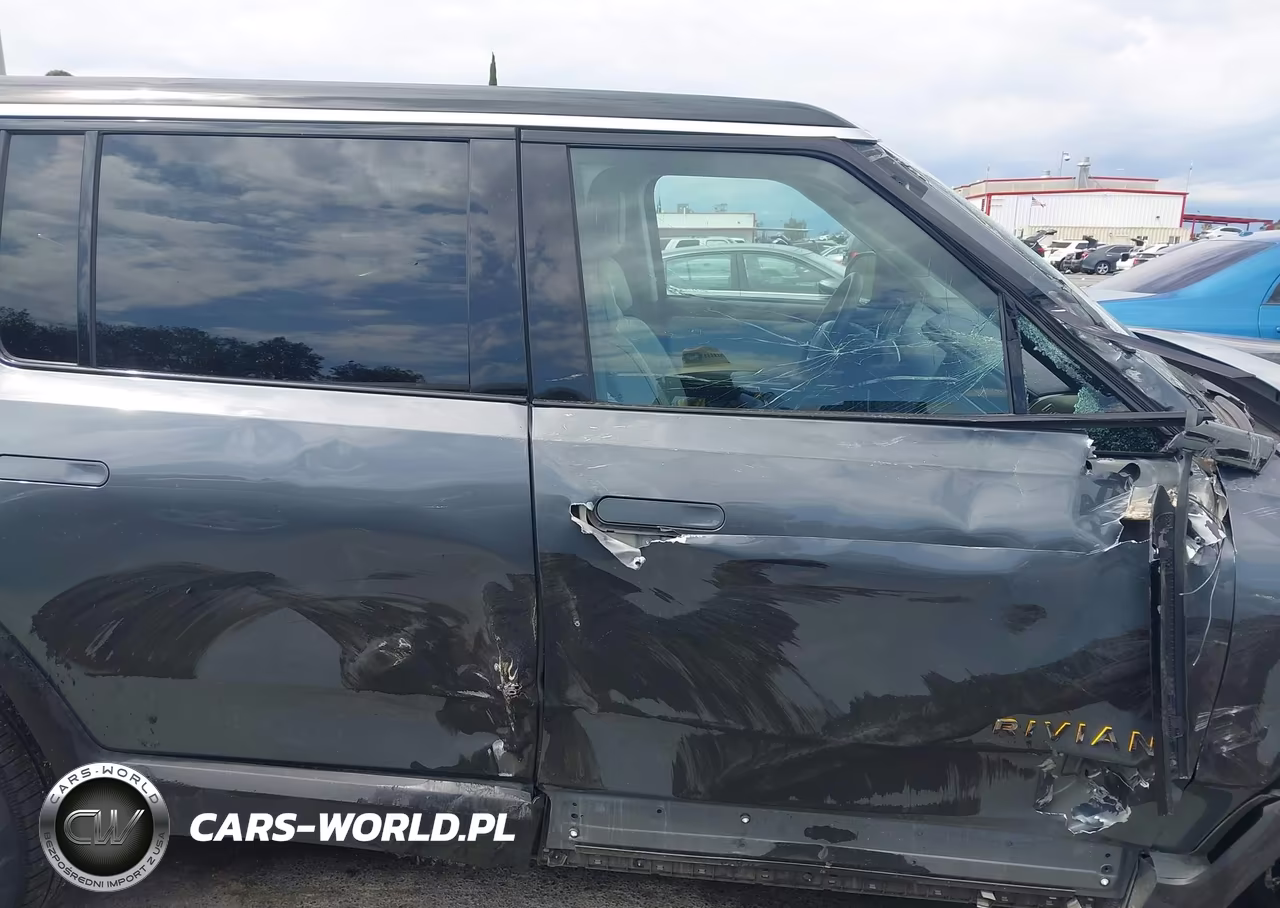 2023 Rivian R1S Launch Edition VIN:7PDSGABL7PN007583 - 13