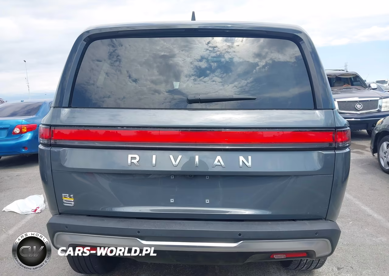 2023 Rivian R1S Launch Edition VIN:7PDSGABL7PN007583 - 16