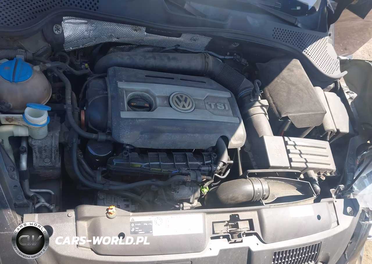 2013 Volkswagen Beetle Turbo VIN:3VW8A7ATXDM811337 - 10