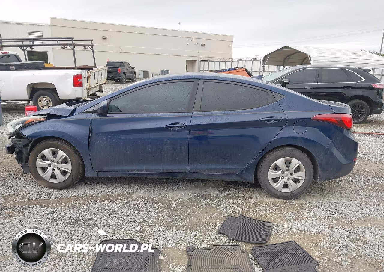2016 Hyundai Elantra Se VIN:5NPDH4AE0GH737188 - 15