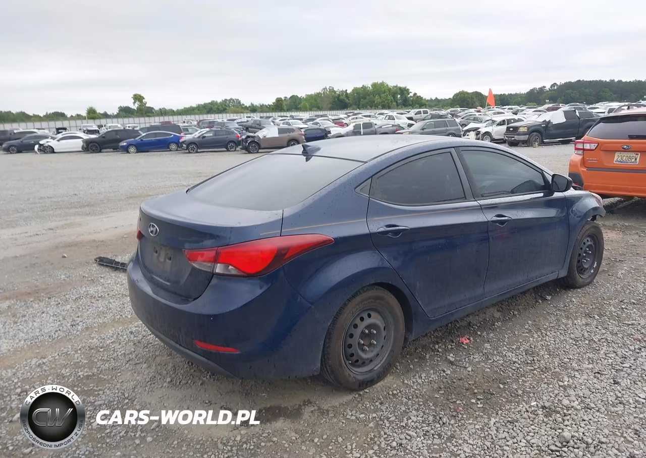 2016 Hyundai Elantra Se VIN:5NPDH4AE0GH737188 - 4