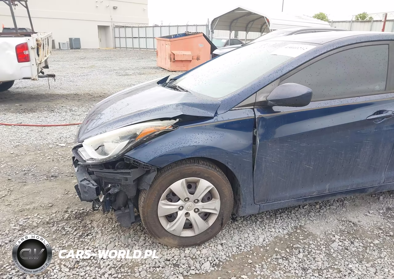 2016 Hyundai Elantra Se VIN:5NPDH4AE0GH737188 - 6