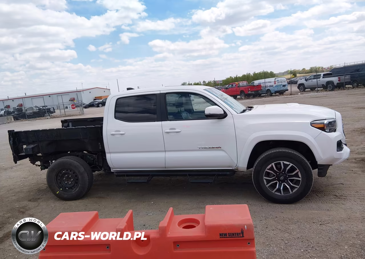 2023 Toyota Tacoma Trd Sport VIN:3TMDZ5BN0PM147715 - 14