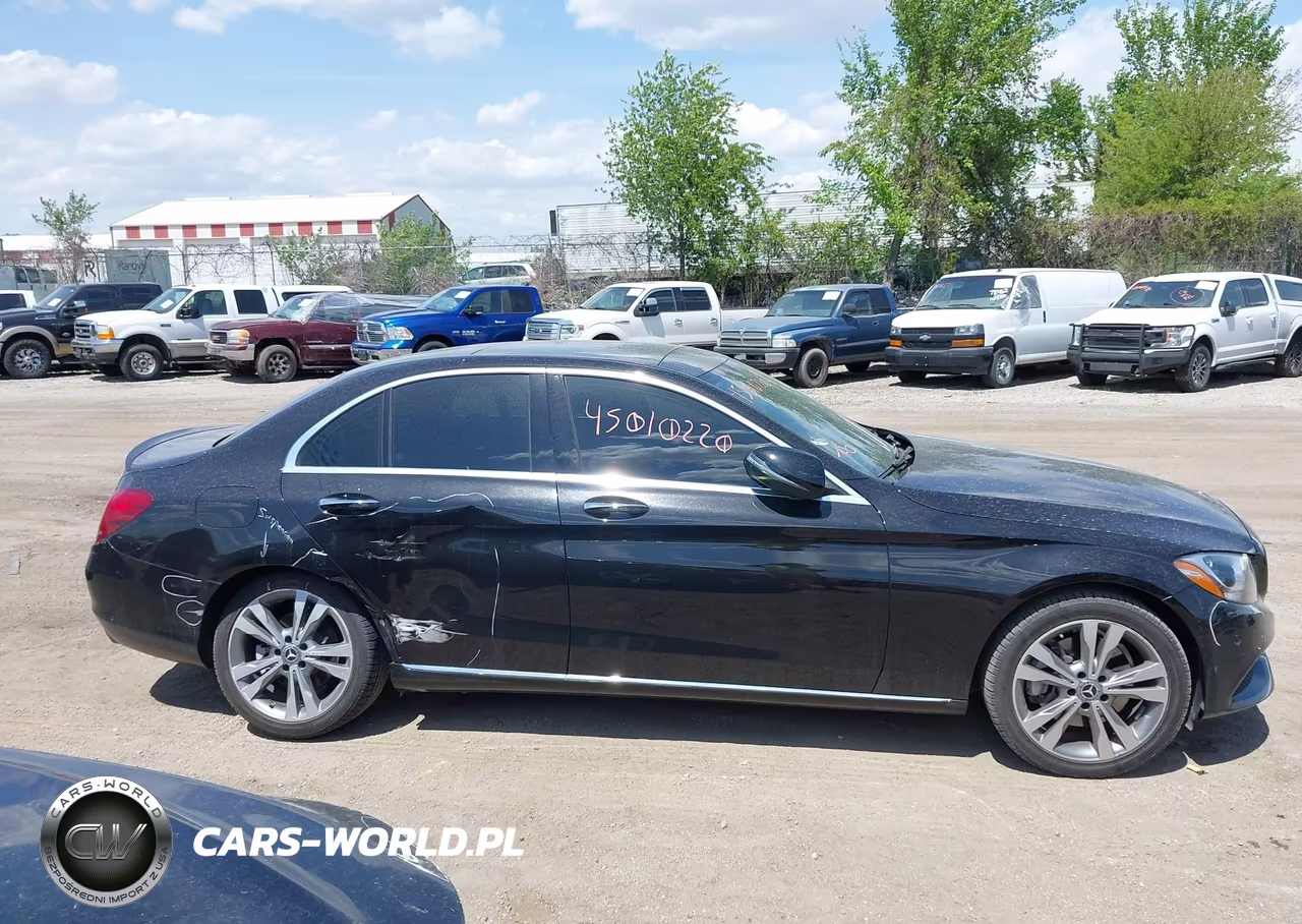2018 Mercedes-Benz C 300 4Matic VIN:WDDWF4KB5JR408365 - 13