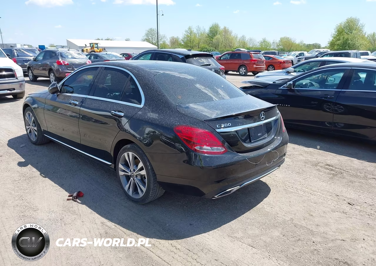 2018 Mercedes-Benz C 300 4Matic VIN:WDDWF4KB5JR408365 - 3