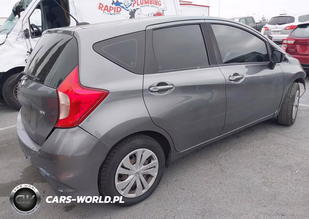 2017 Nissan Versa Note Sv VIN:3N1CE2CPXHL356914 - 4