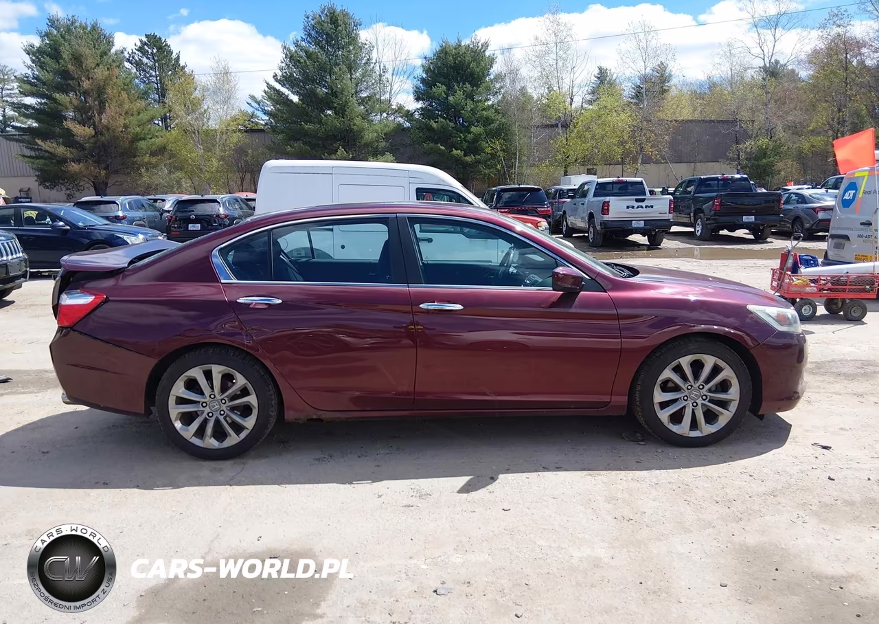 2013 Honda Accord Sport VIN:1HGCR2F58DA229917 - 13