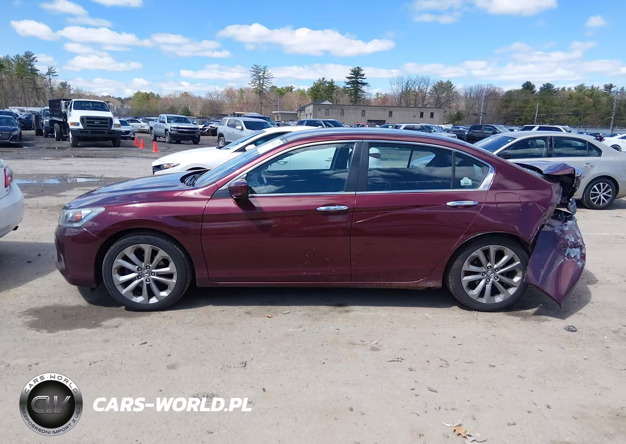 2013 Honda Accord Sport VIN:1HGCR2F58DA229917 - 14