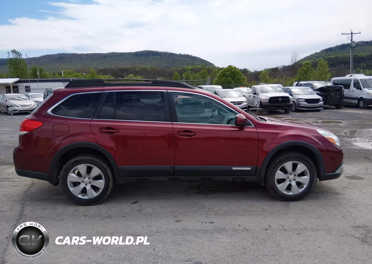 2011 Subaru Outback 2.5I Premium VIN:4S4BRBGC2B1328152 - 13