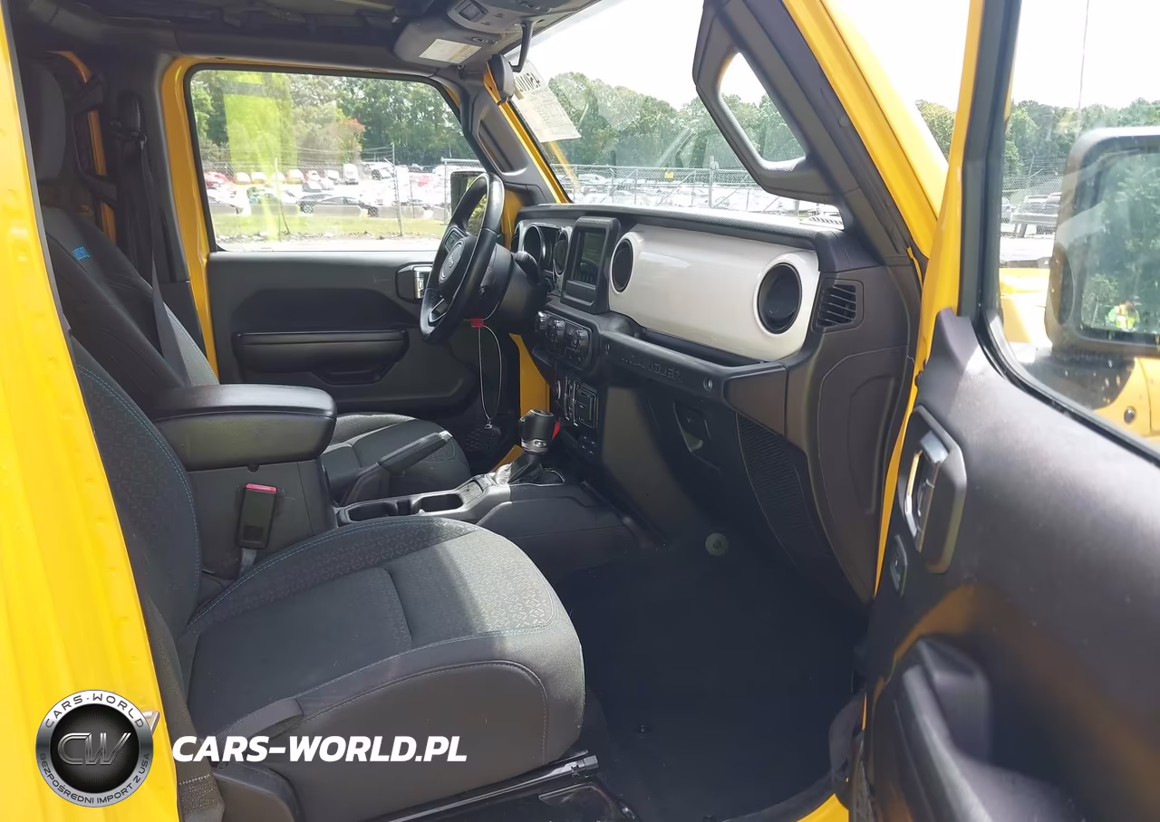 2021 Jeep Wrangler Unlimited Islander 4X4 VIN:1C4HJXDN5MW755632 - 5