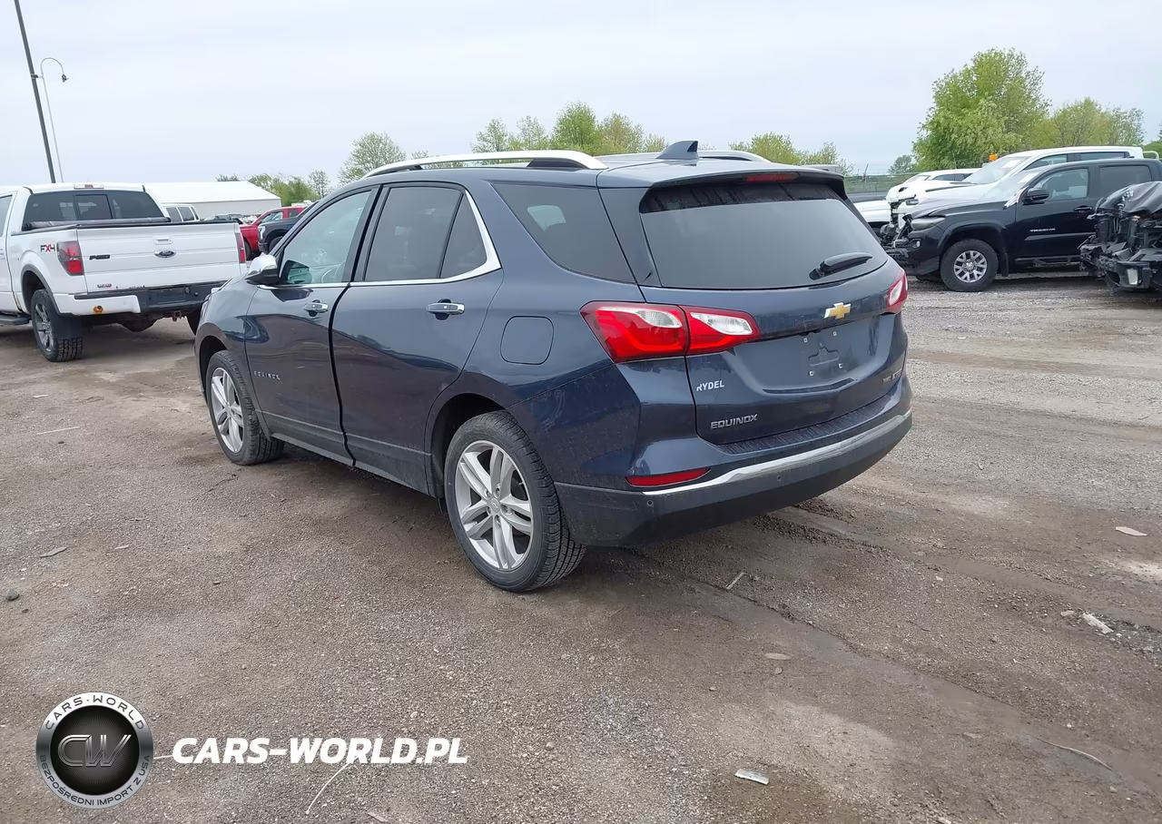2018 Chevrolet Equinox Premier VIN:3GNAXVEV3JL384529 - 3
