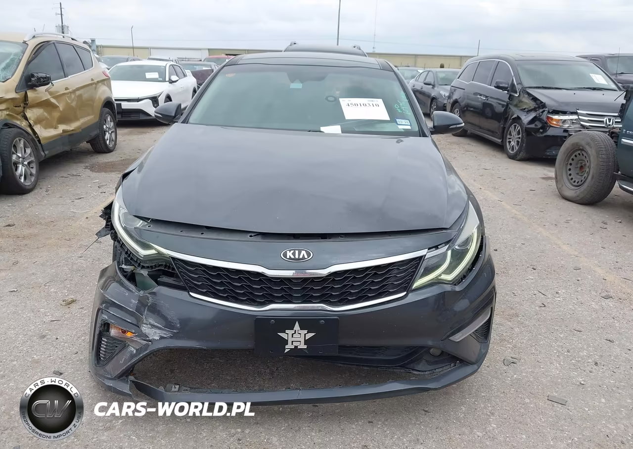 2019 Kia Optima S VIN:5XXGT4L38KG329923 - 12