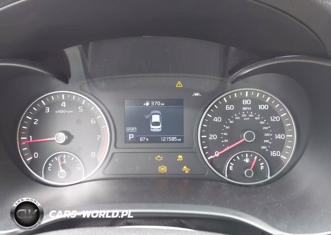 2019 Kia Optima S VIN:5XXGT4L38KG329923 - 7