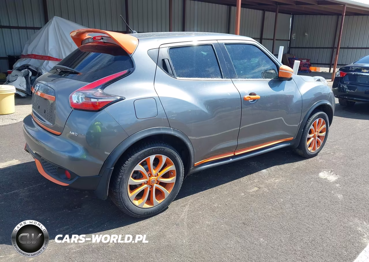 2015 Nissan Juke S VIN:JN8AF5MV2FT554965 - 4