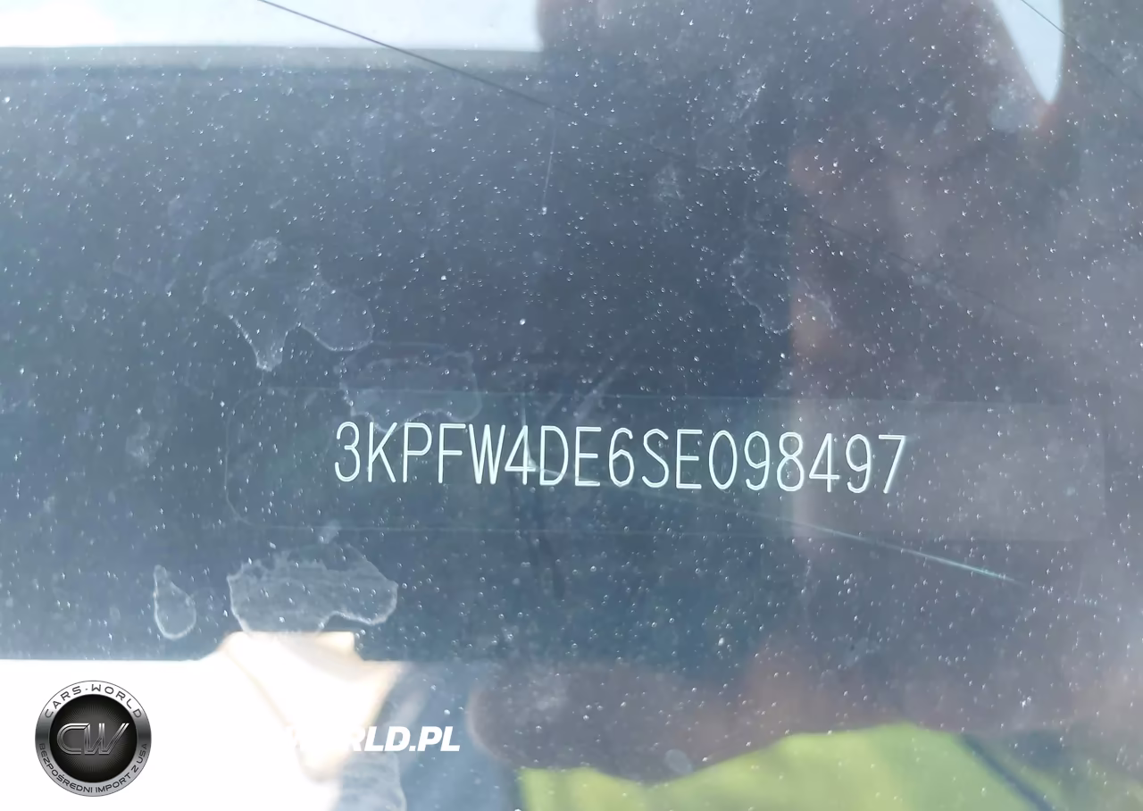 2025 Kia K4 Gt-Line VIN:3KPFW4DE6SE098497 - 18