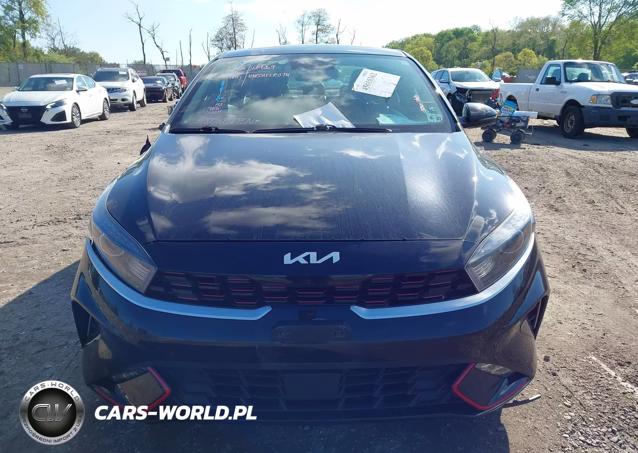 2022 Kia Forte Gt-Line VIN:3KPF54AD4NE479963 - 12