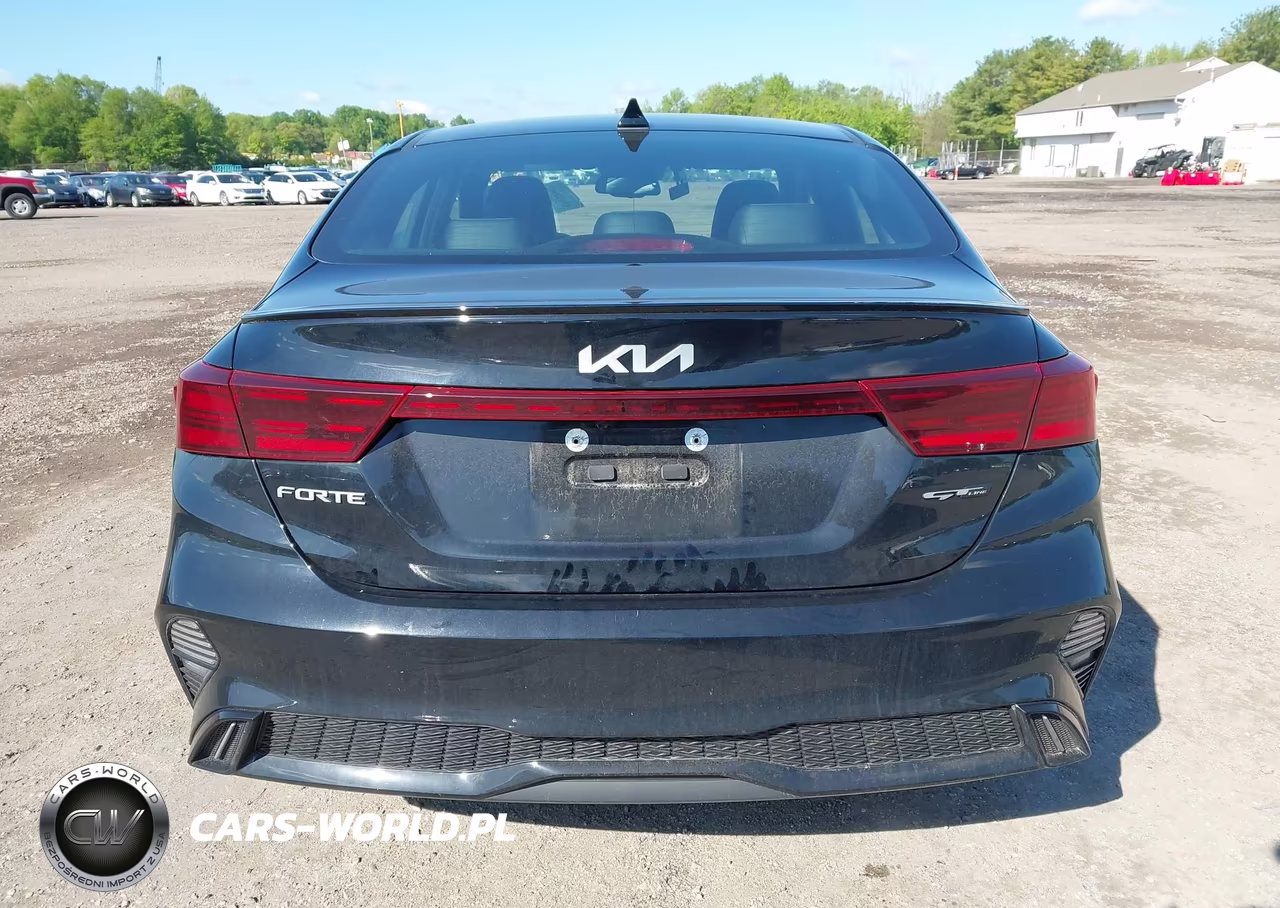 2022 Kia Forte Gt-Line VIN:3KPF54AD4NE479963 - 16