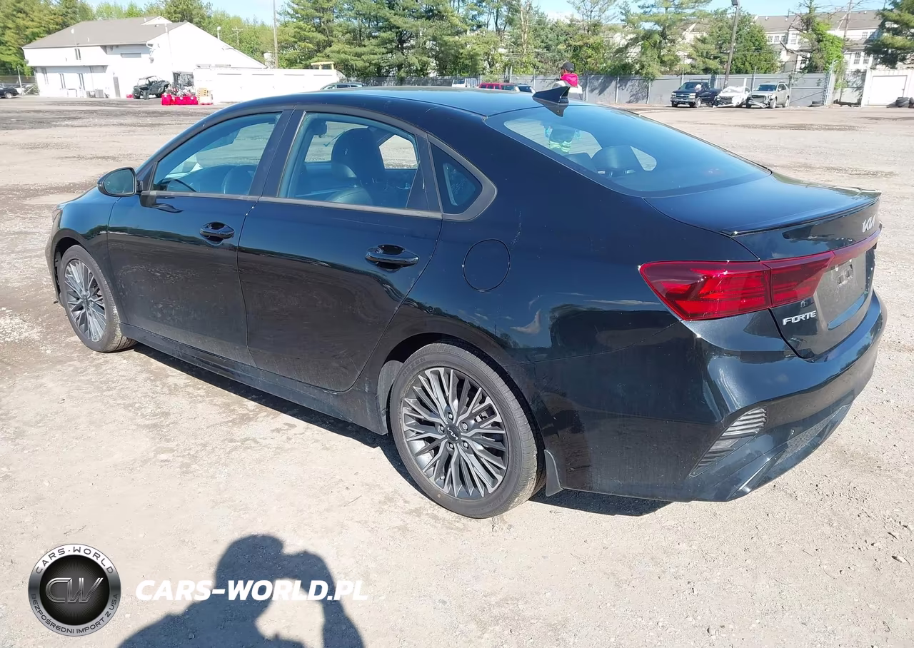 2022 Kia Forte Gt-Line VIN:3KPF54AD4NE479963 - 3