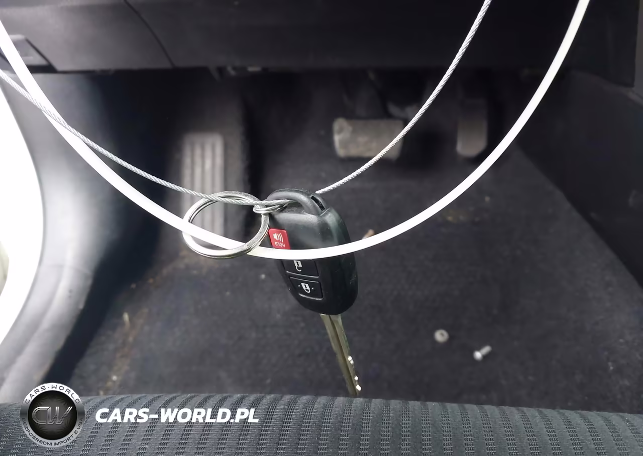 2018 Toyota Rav4 Le VIN:2T3ZFREV5JW440727 - 11