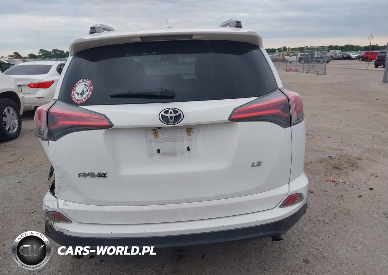 2018 Toyota Rav4 Le VIN:2T3ZFREV5JW440727 - 16
