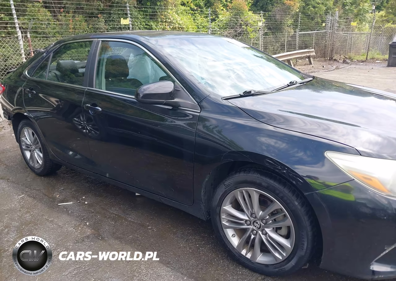 2015 Toyota Camry Se VIN:4T1BF1FK4FU012512 - 14