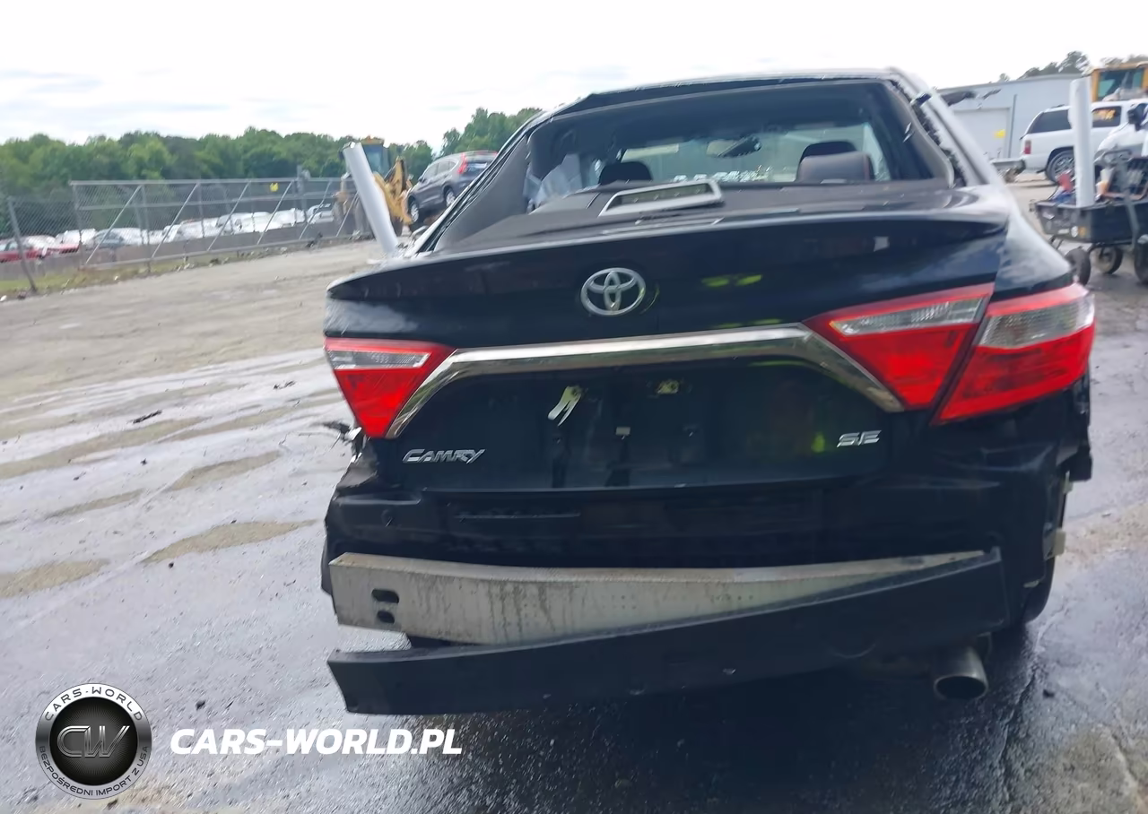 2015 Toyota Camry Se VIN:4T1BF1FK4FU012512 - 17
