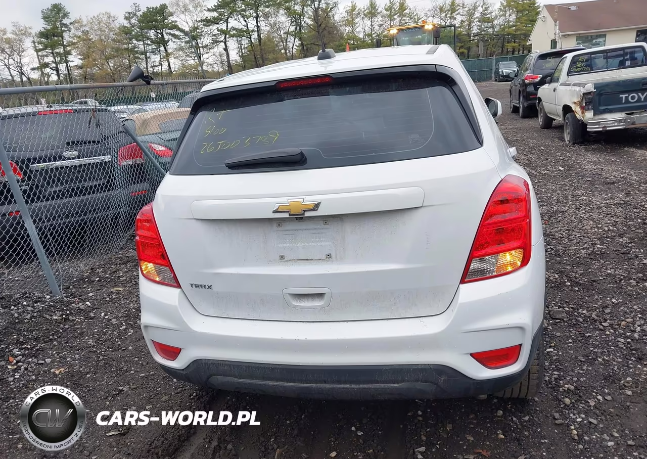 2019 Chevrolet Trax Ls VIN:3GNCJKSB4KL135466 - 15