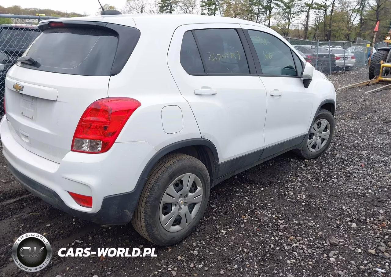 2019 Chevrolet Trax Ls VIN:3GNCJKSB4KL135466 - 4