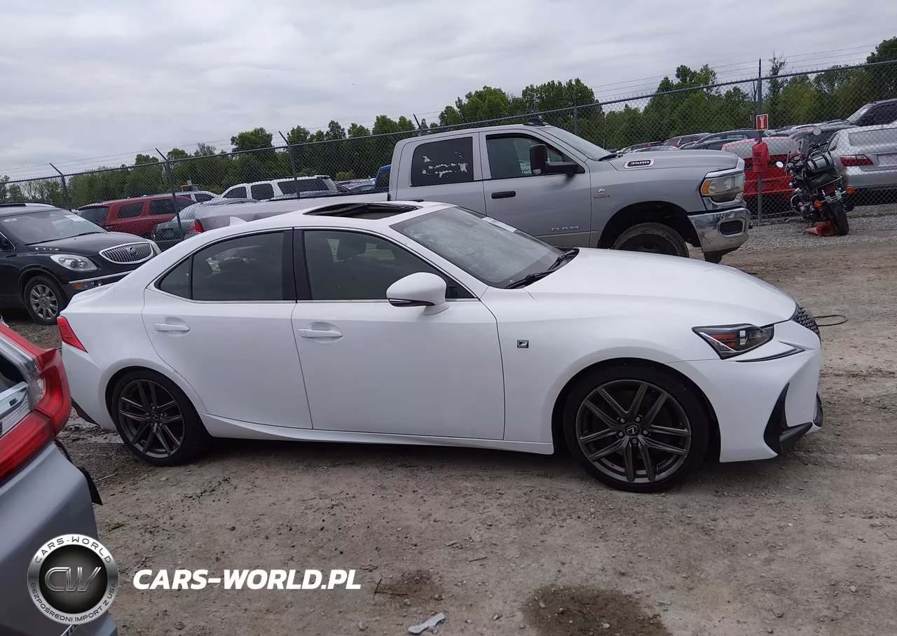 2018 Lexus Is 300 VIN:JTHC81D20J5031503 - 13
