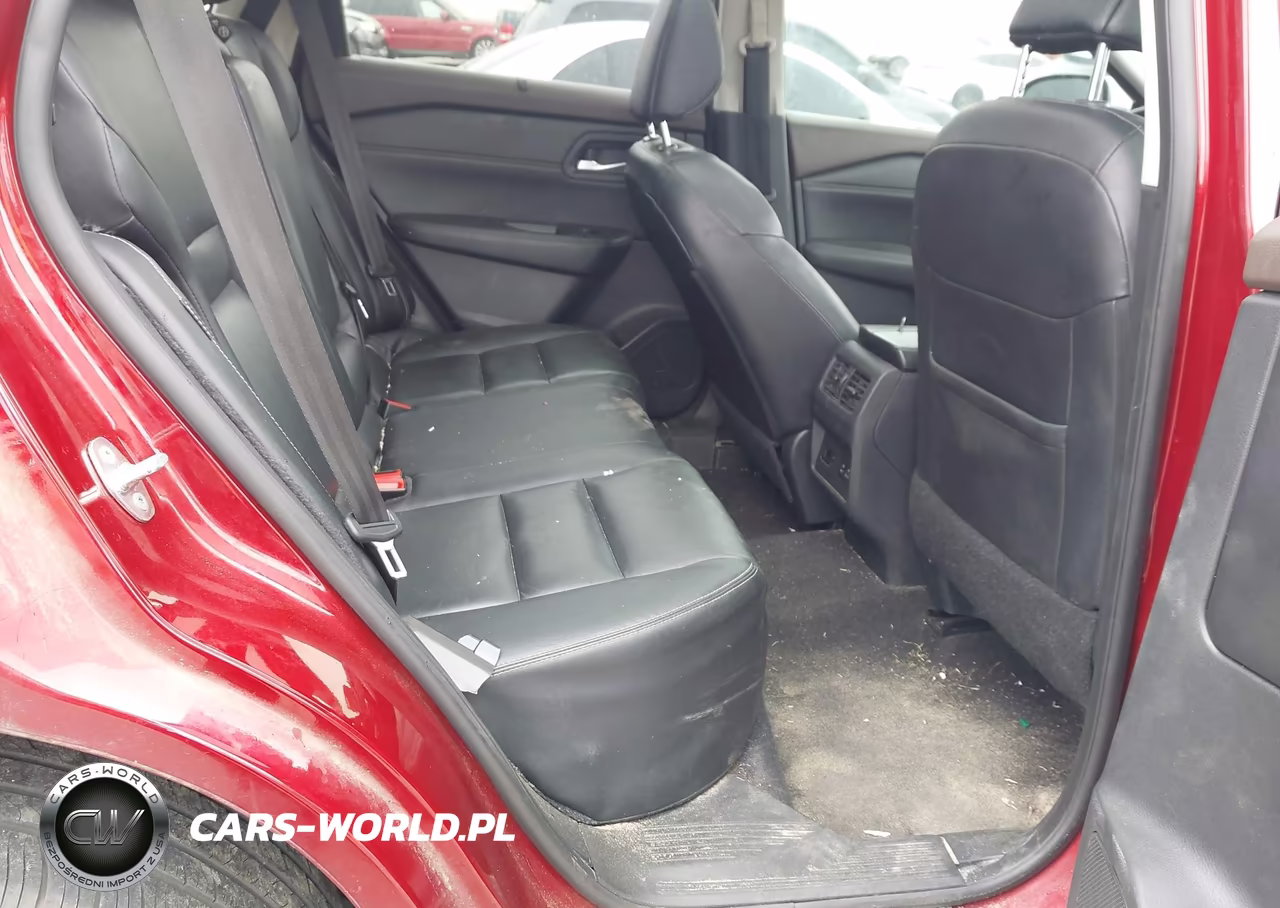2023 Nissan Rogue Sl Fwd VIN:5N1BT3CA0PC670691 - 8