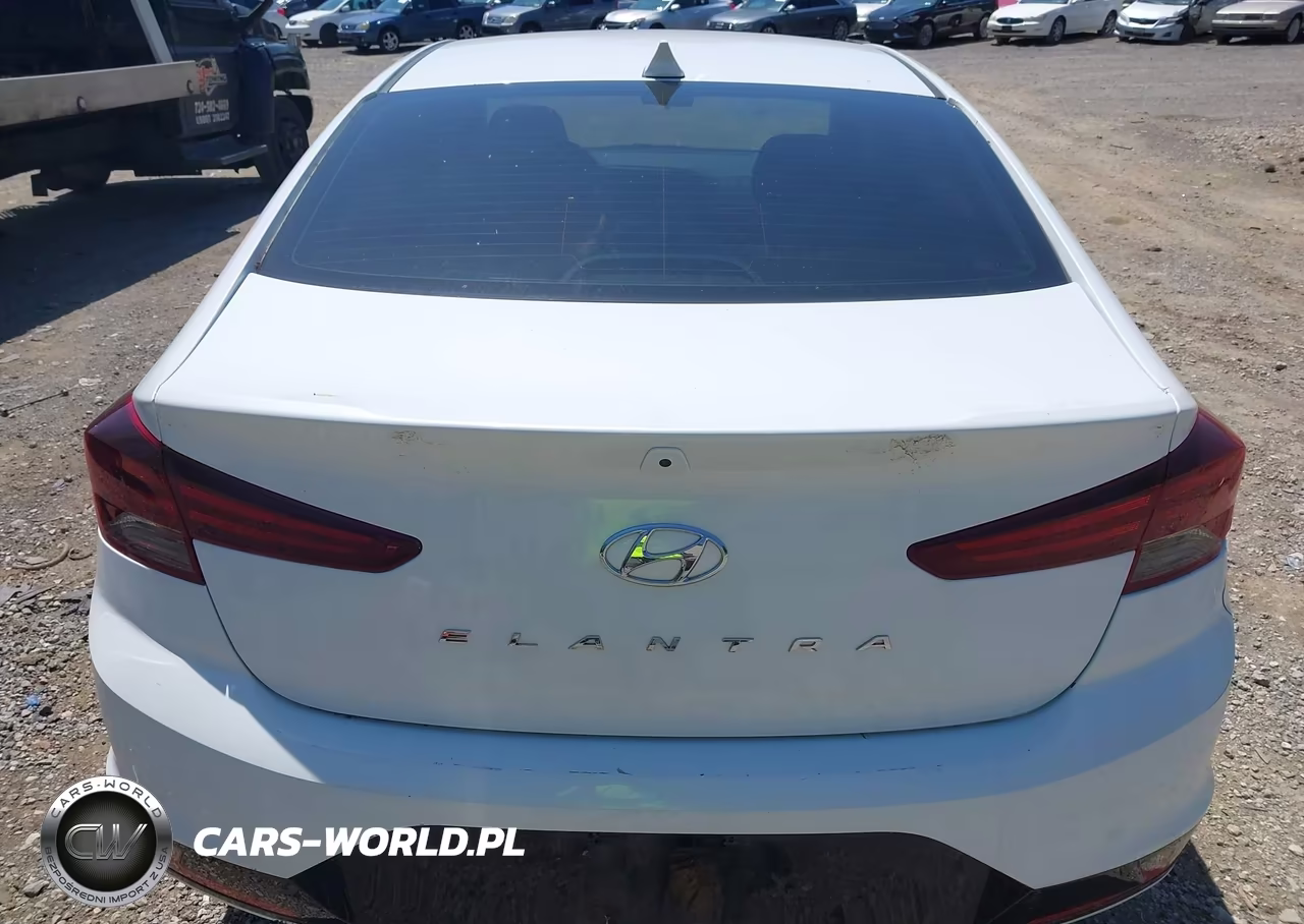 2020 Hyundai Elantra Sel VIN:5NPD84LF5LH626099 - 16