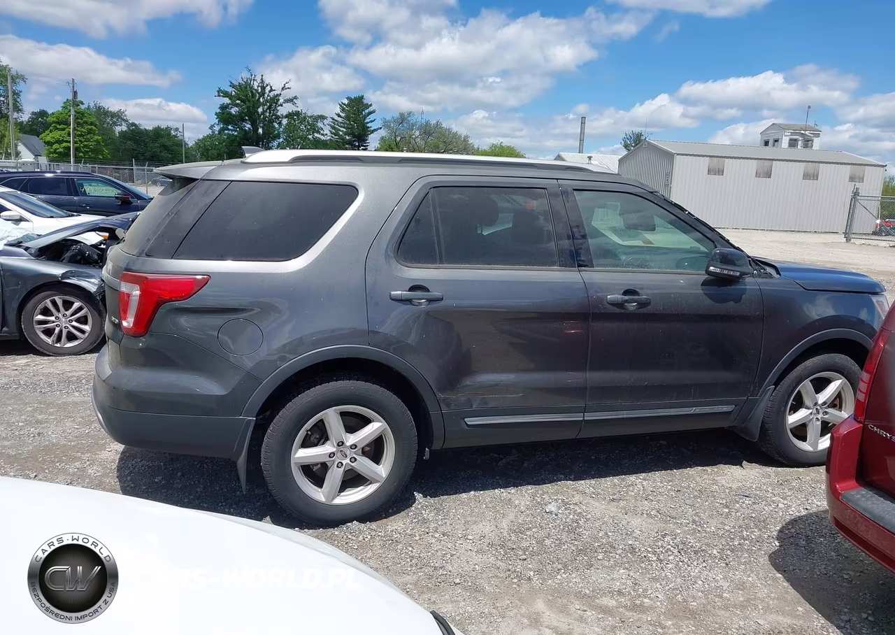 2016 Ford Explorer Xlt VIN:1FM5K8D88GGB01265 - 13