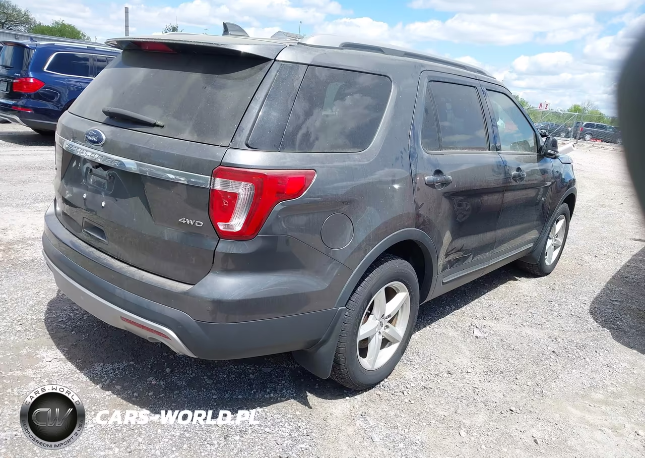 2016 Ford Explorer Xlt VIN:1FM5K8D88GGB01265 - 4
