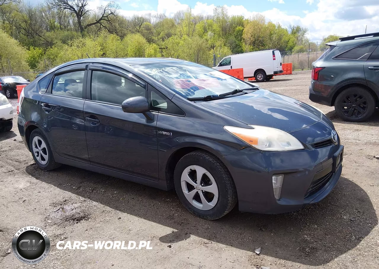 2013 Toyota Prius Four