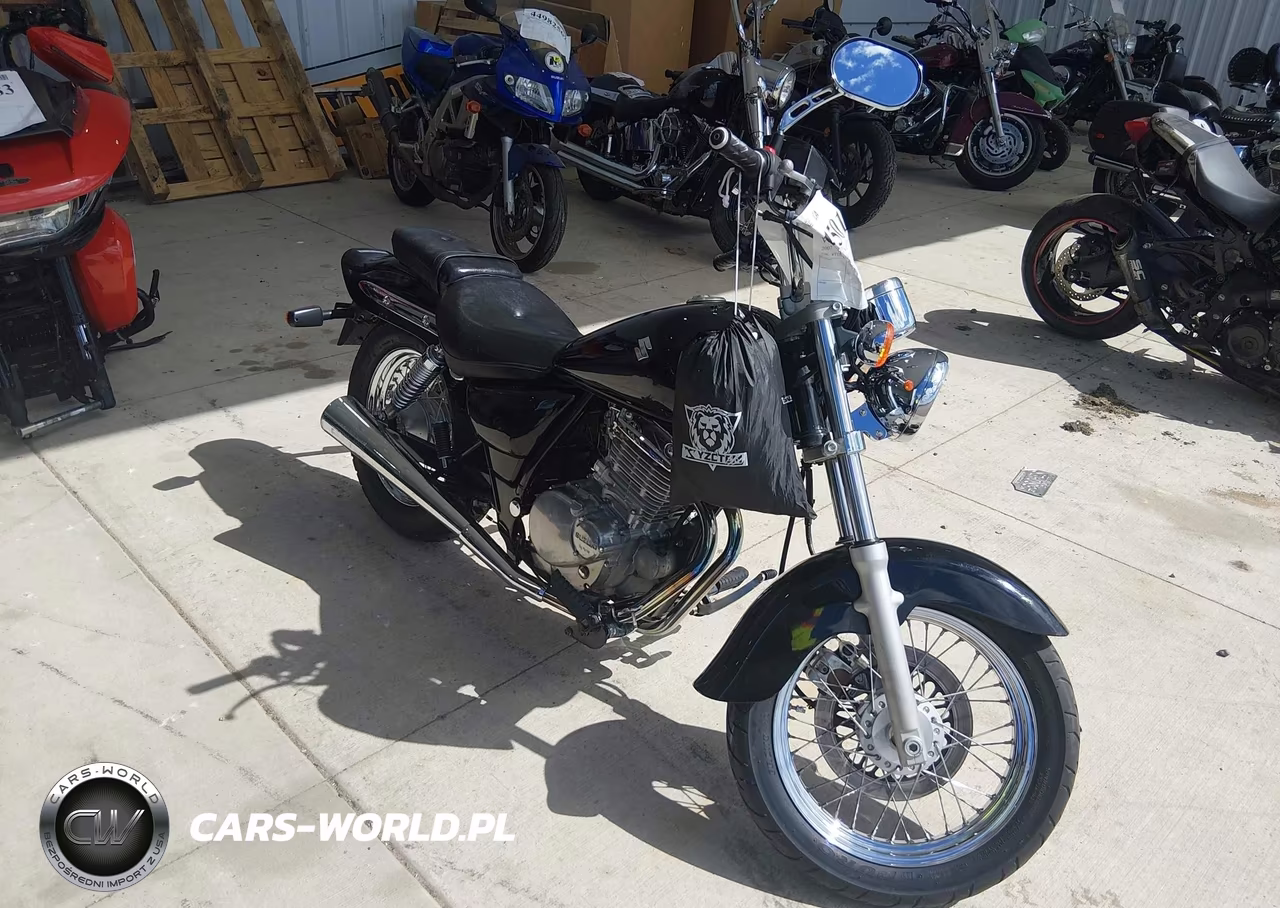 2007 Suzuki Gz250 – zdjęcie 1 z 13