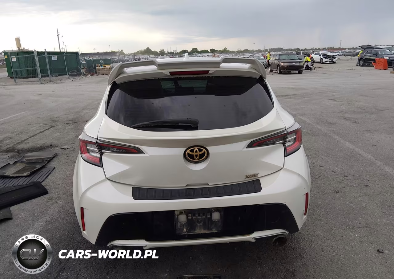 2020 Toyota Corolla Xse VIN:JTNA4RBE6L3090727 - 17